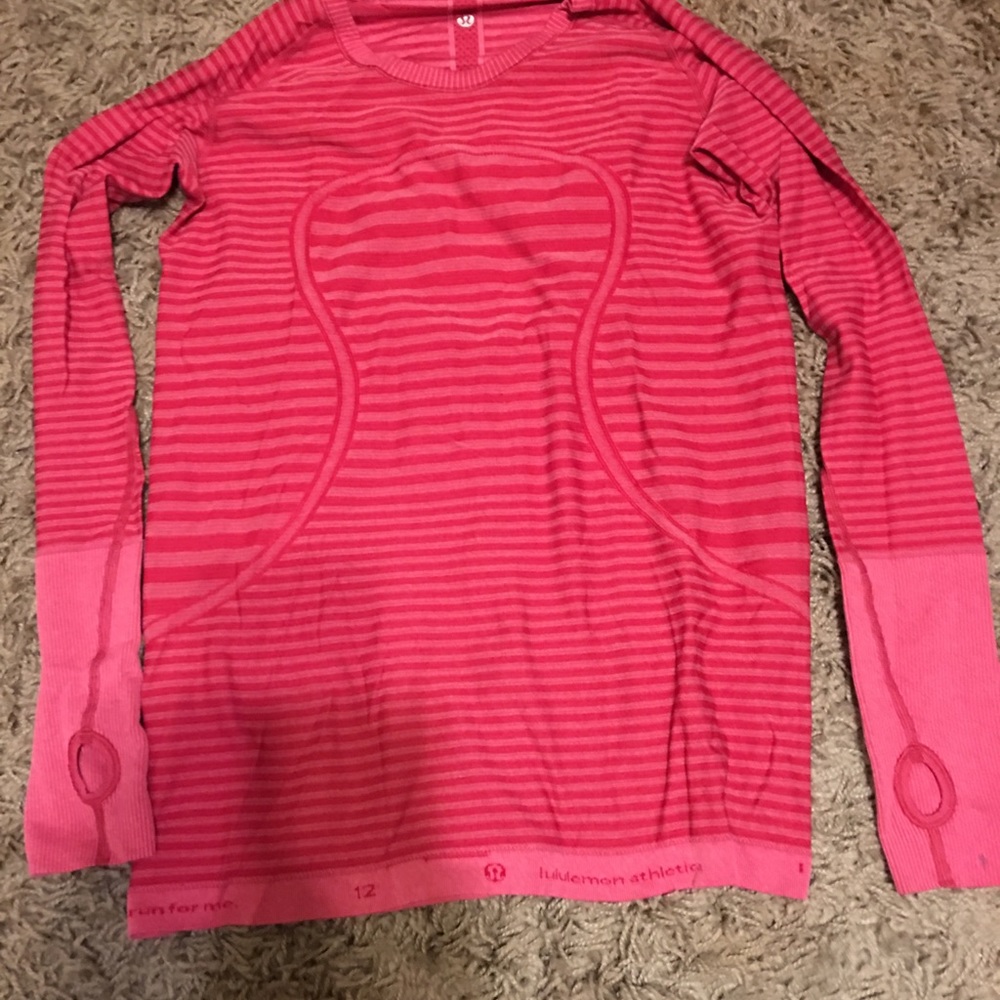 Lululemon Swiftly Tech long sleeve size 12